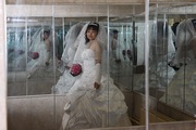 Белоснежное свадебное платье с стразами сваровски